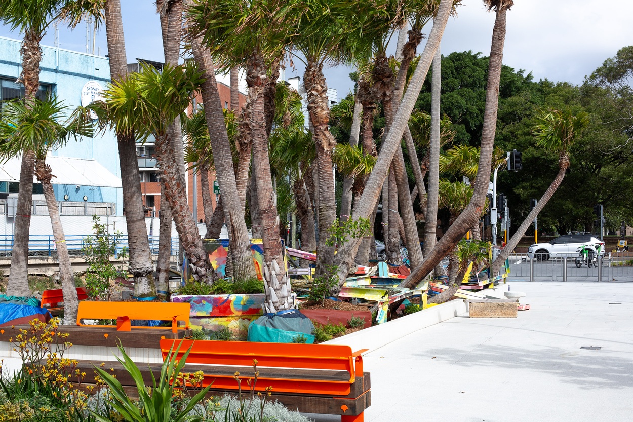 Mike Hewson: Coal Loader Palm Grove - 