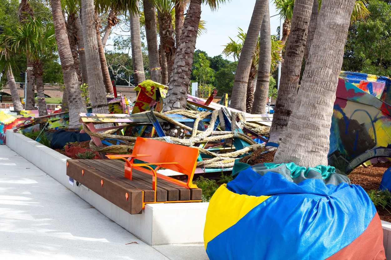 Mike Hewson: Coal Loader Palm Grove - 