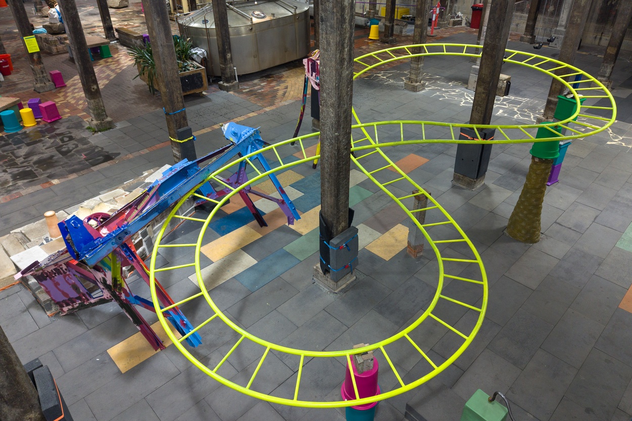 Mike Hewson: The Key's Under The Mat - 